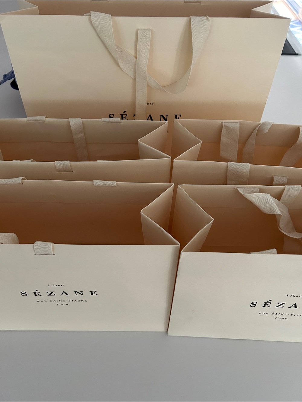 Sezane gift bags (7)